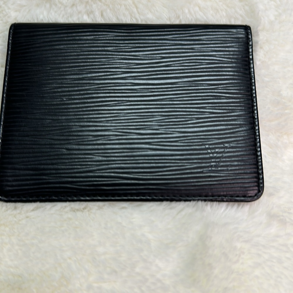 LOUIS VUITTON EPI CARD HOLDER - Picture 2 of 7